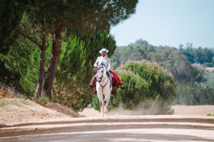 El Rocio Saca de las Yeguas Couple on a horse Pilgrimage